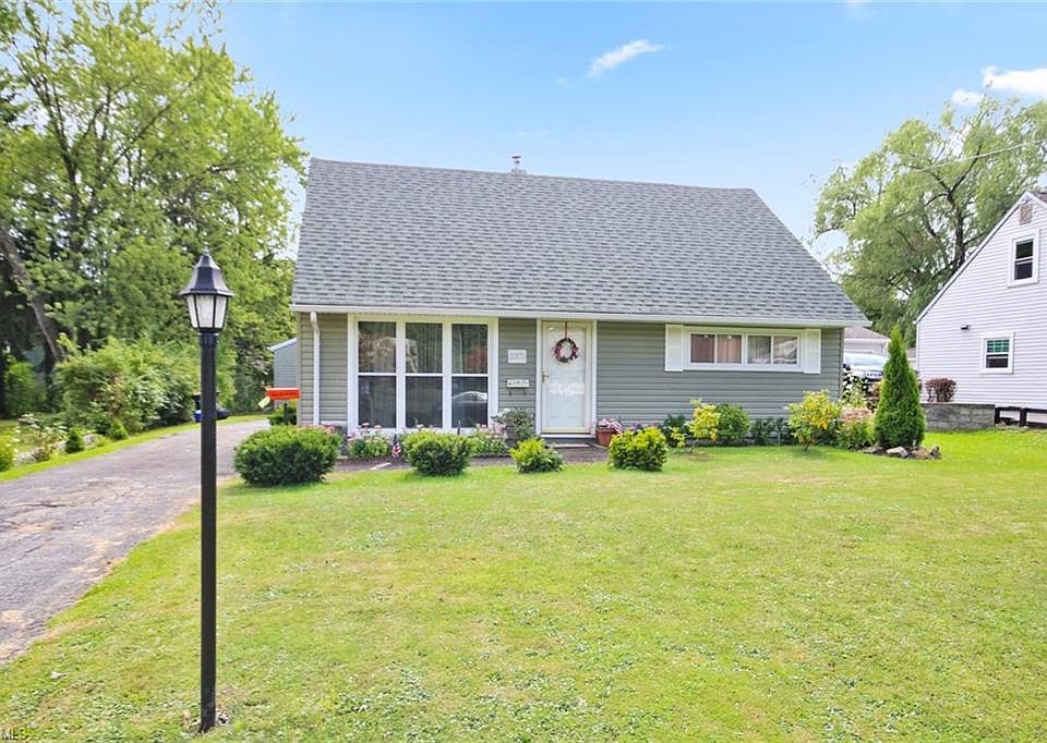 1st image of 2371 Bel Aire Ln