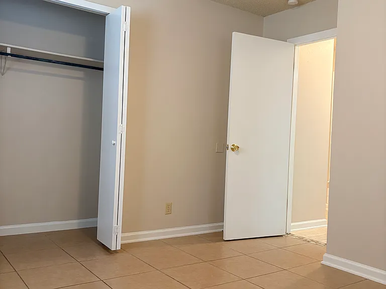 4514 Temple Hl — Photo 16