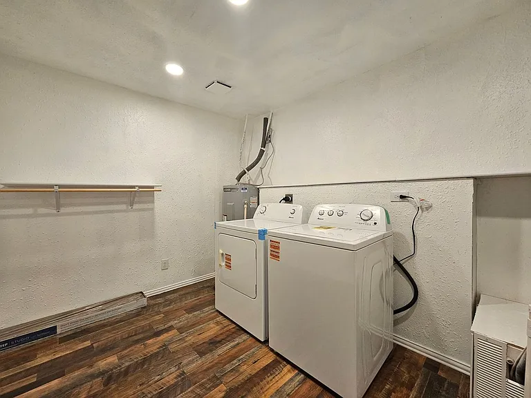 170 Circle Dr — Photo 23