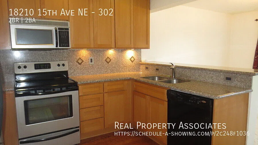 North City Condo — Photo 3