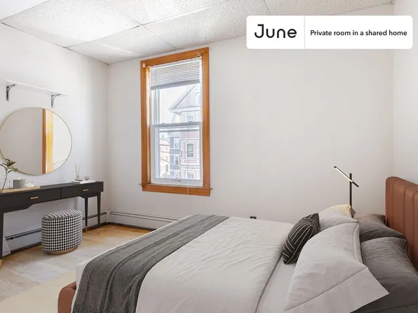 5 Oswald St #A, Roxbury Crossing, MA 02120