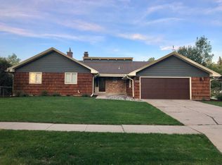 2849 Maple St N, Fargo, ND 58102
