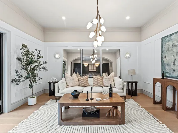 83 Liberty Place image 2 of 39