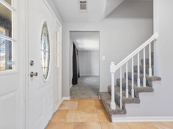 5th image of 6628 Hillsboro Ln