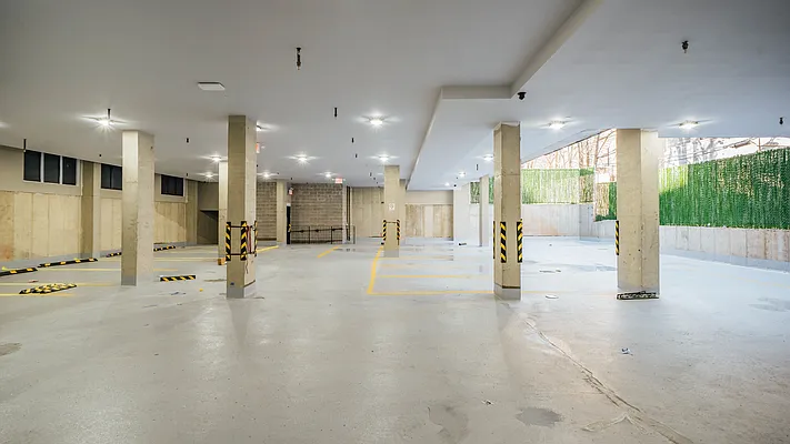 Rented by Nooklyn NYC LLC | media 19