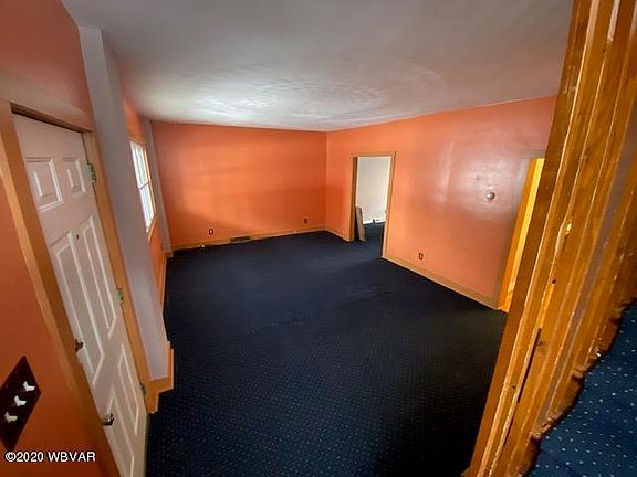 4th image of 127 W Water St