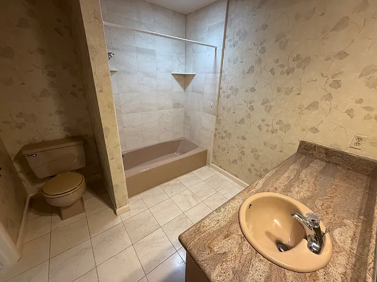 2345 E Lake Ridge Shrs — Photo 19