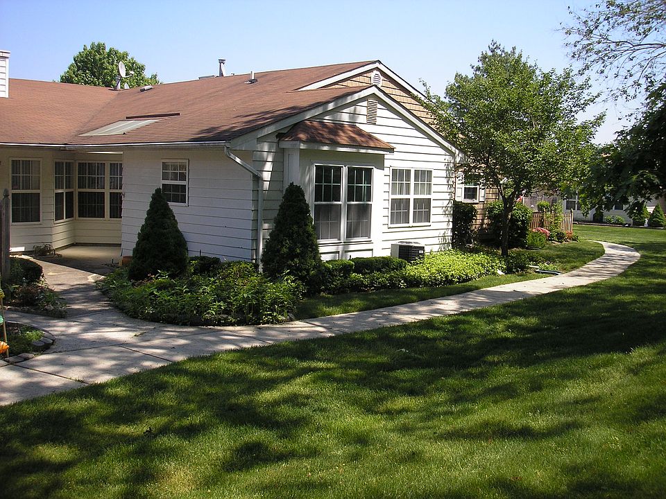 1st image of 107 Theodore Dr
