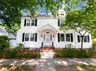 15601 33rd Ave, Flushing, NY 11354