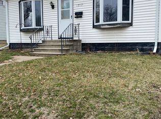 1717 Hawthorne Ave, Waterloo, IA 50702