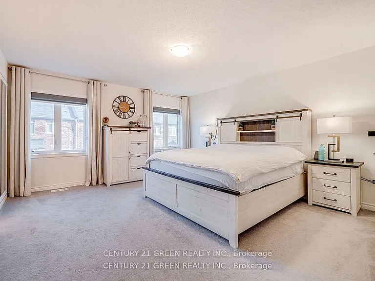 86 Colville Pl — Photo 21