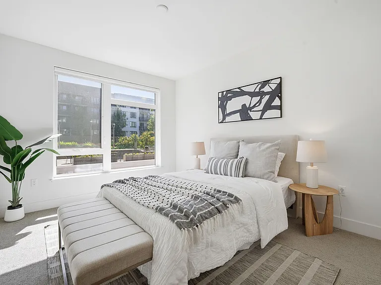 3578 Rambla Pl #303 — Photo 12