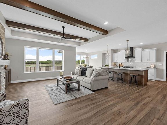 3rd image of 3009 Prairielight Ct