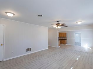 1902 Pinecrest Dr, Montgomery, AL 36107