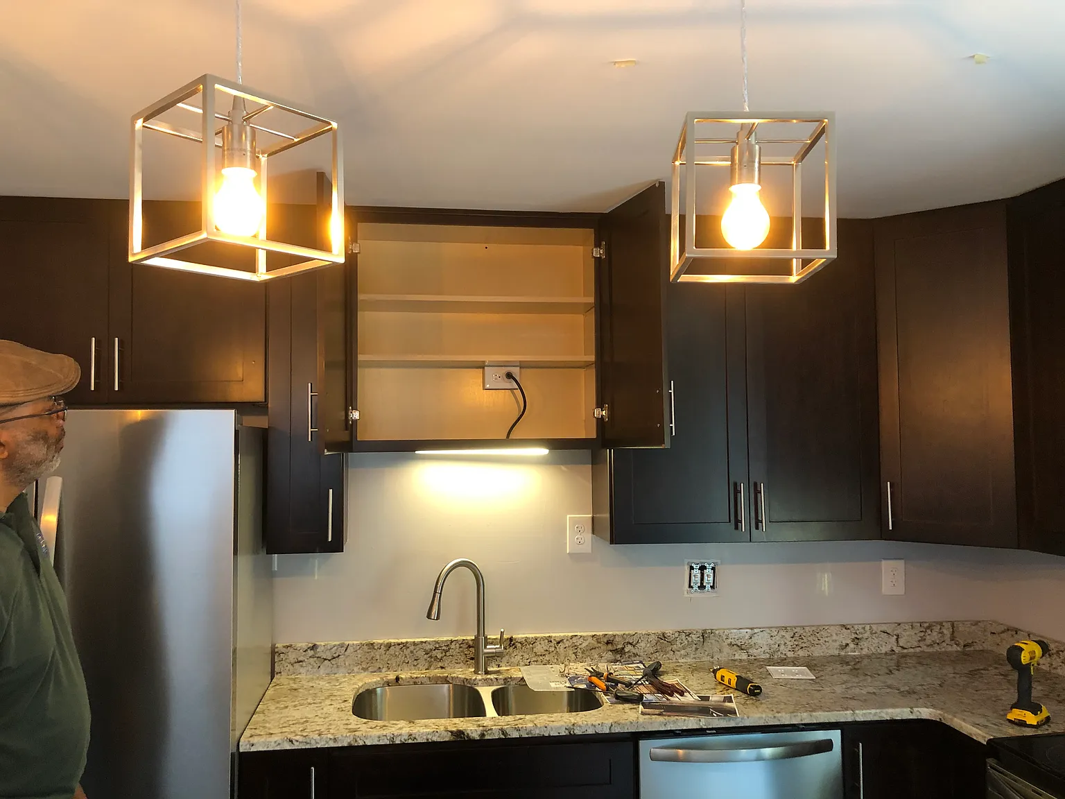 4 bed, 1450 sqft, $2,500 — Photo 2