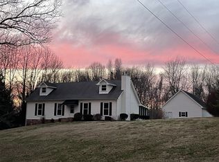 8097 New Chapel Rd S, Springfield, TN 37172