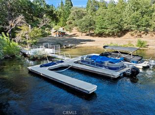 72 N Winter Harbor Cv #C, Lake Arrowhead, CA 92352