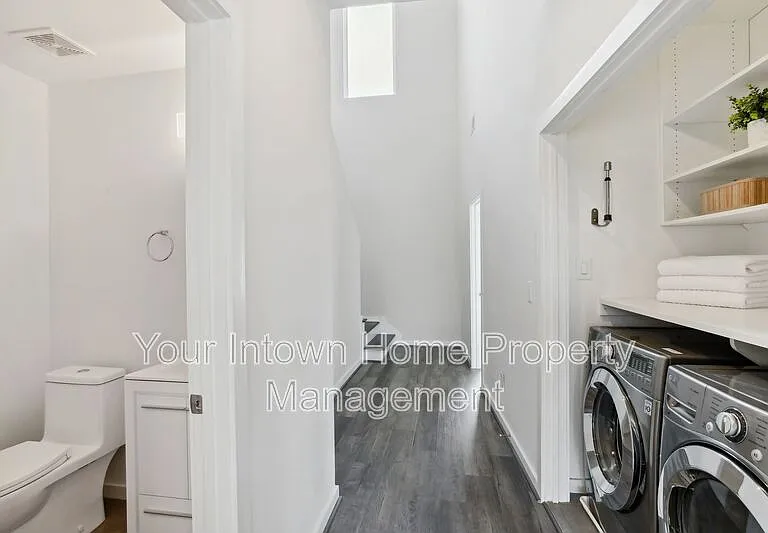 71 Lucy St SE #4 — Photo 29