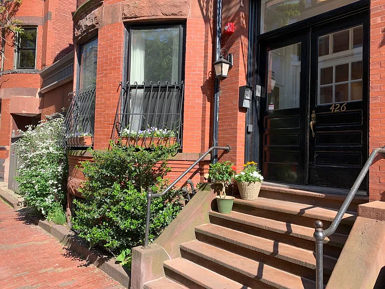 426 Marlborough St #2 — Photo 9
