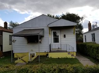 487 W 22nd Pl, Gary, IN 46407