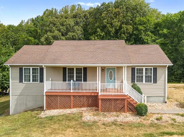 246 Soybean Dr, Appomattox, VA 24522