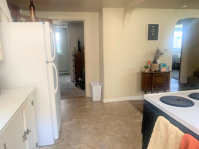 629 S Whitcomb St — Photo 9