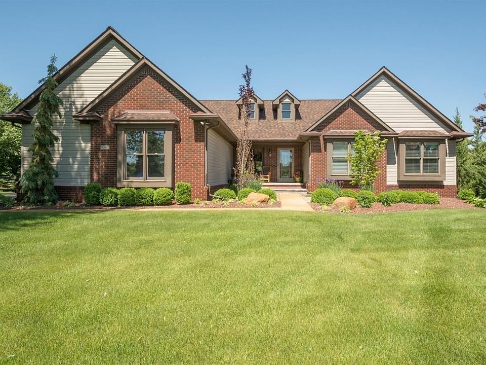 1st image of 9201 Lakeview Ct