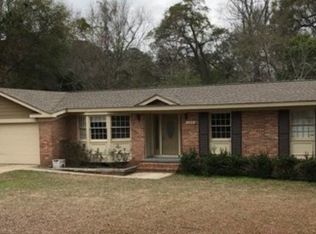 1178 Country Club Rd, Eufaula, AL 36027