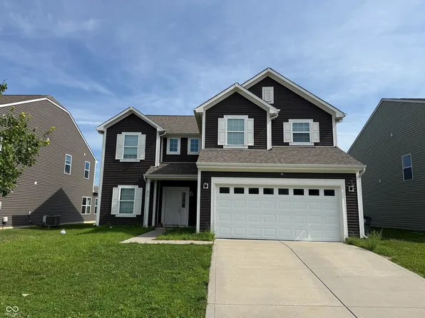 832 Sommersweet Run, Greenwood, IN 46143
