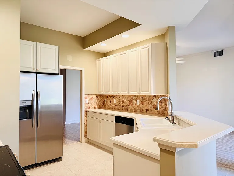 5110 W Hyde Park Ct #102 — Photo 15