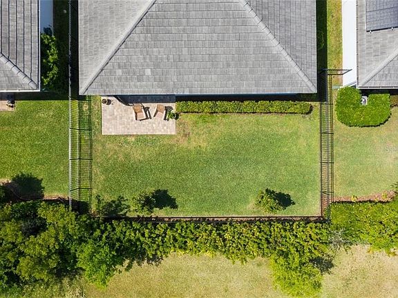 4th image of 11025 History Ave