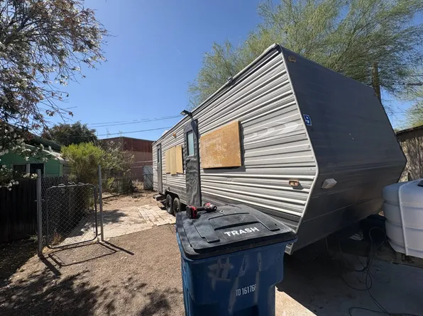 3245 N Flowing Wells Rd Unit 9, Tucson, AZ 85705