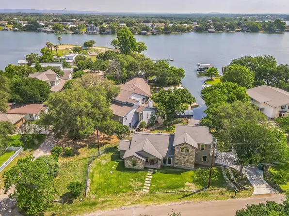 2403 Belaire East Ln, Granite Shoals, TX 78654