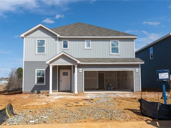 2102 Cherry Creek Rd, Haw River, NC 27258