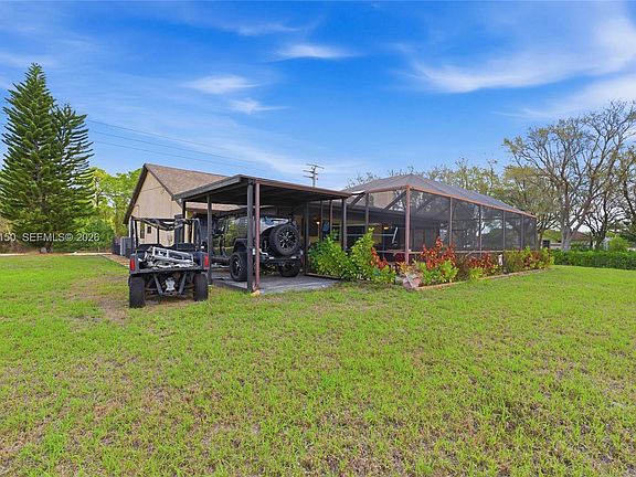 4th image of 2580 SW Bayshore Blvd