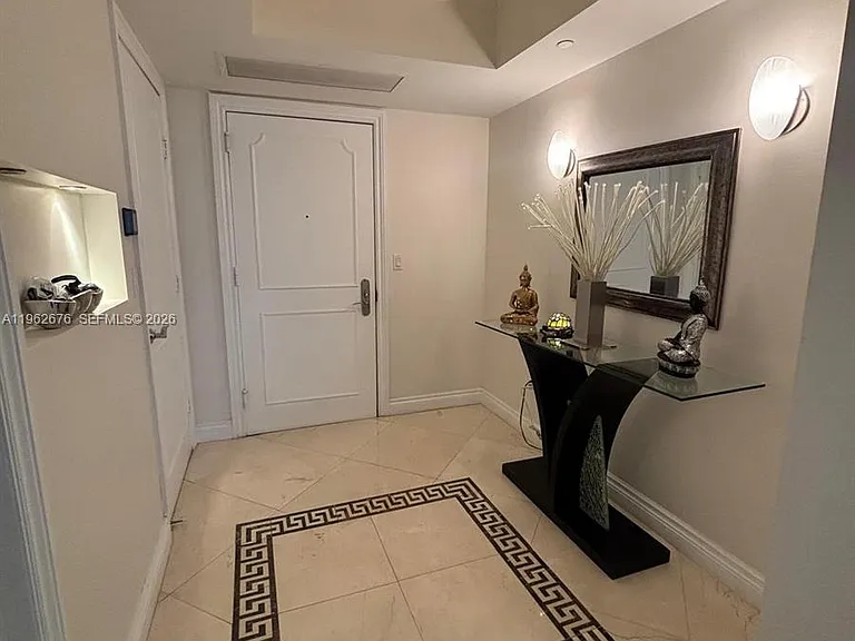 1830 S Ocean Dr #2004 — Photo 3
