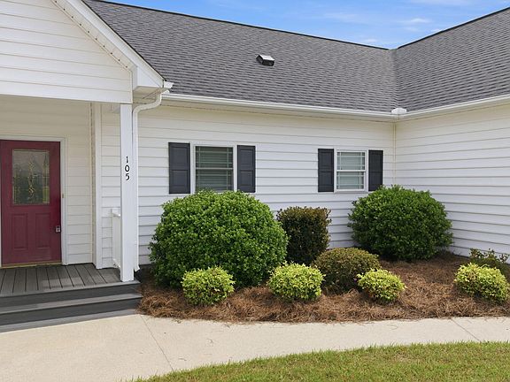 2nd image of 105 Waters Way Way