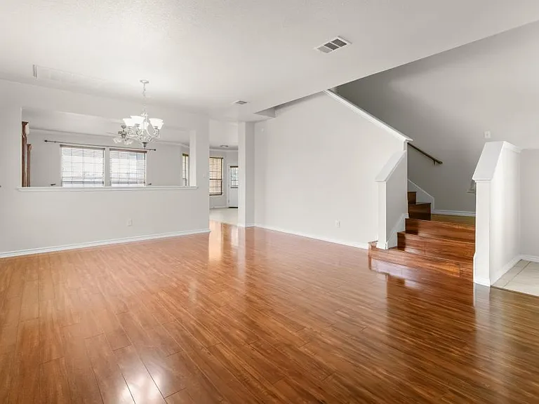 2802 Scottsdale Dr — Photo 23