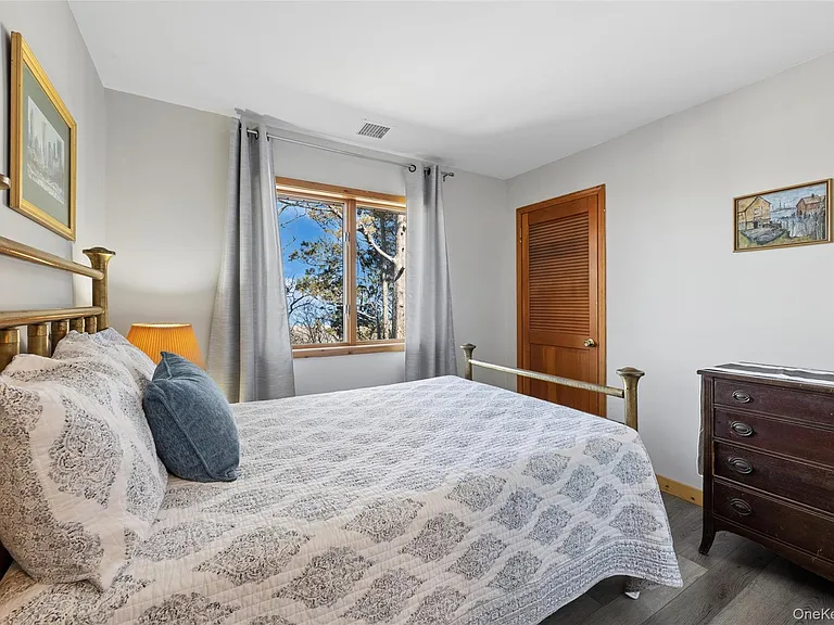 171 Harbor Beach Rd — Photo 24