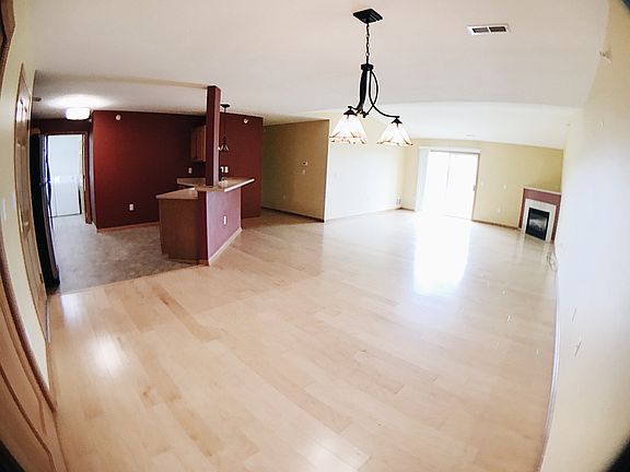 2nd image of 6020 S Buckhorn Ave Unit 201