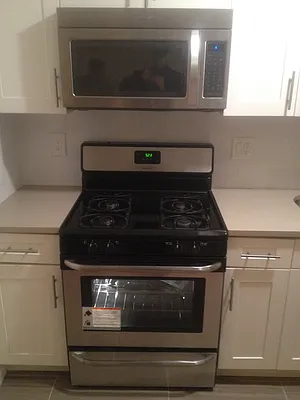 Rented by Bedford Brownstone Realty | media 33