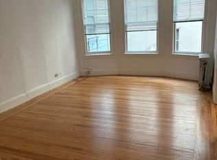 1229 Chestnut St #204R, San Francisco, CA 94109