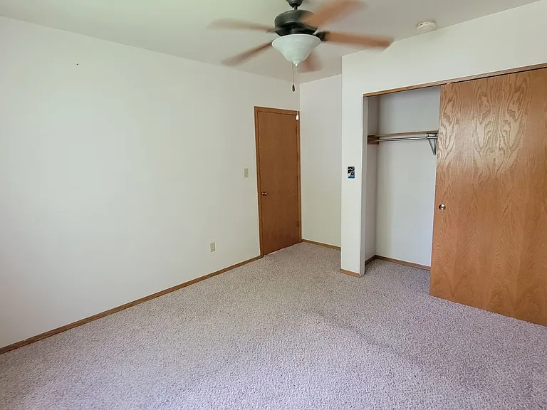 520 Dove St — Photo 15