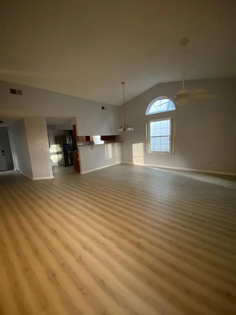 Great room (dining and living room) - Division St
