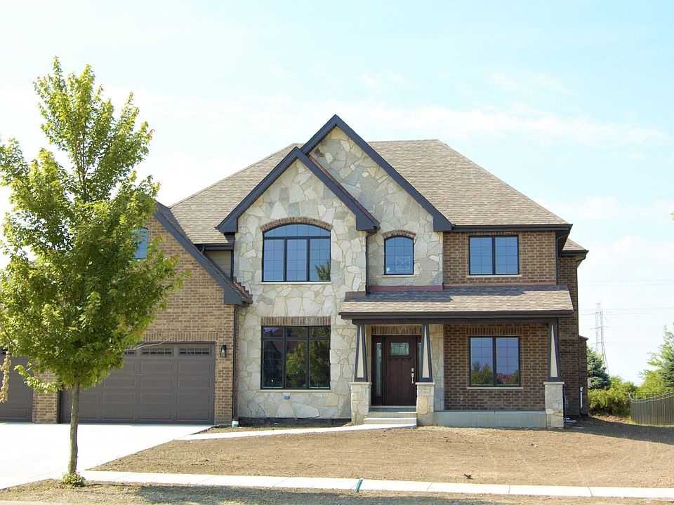 1st image of 11755 Golden Gate Dr