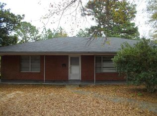 24 School St, Antoine, AR 71922