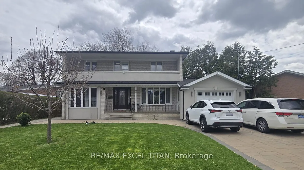 Photo 1 of 16 - 21 Dukinfield Cres - Toronto, ON Primary Photo - 21 Dukinfield Cres