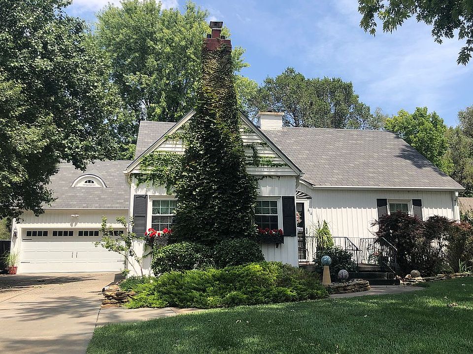 414 Hyde Park Dr, Hutchinson, KS 67502 Zillow