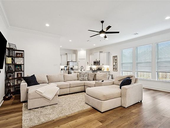 4th image of 39593 White Sand Ln