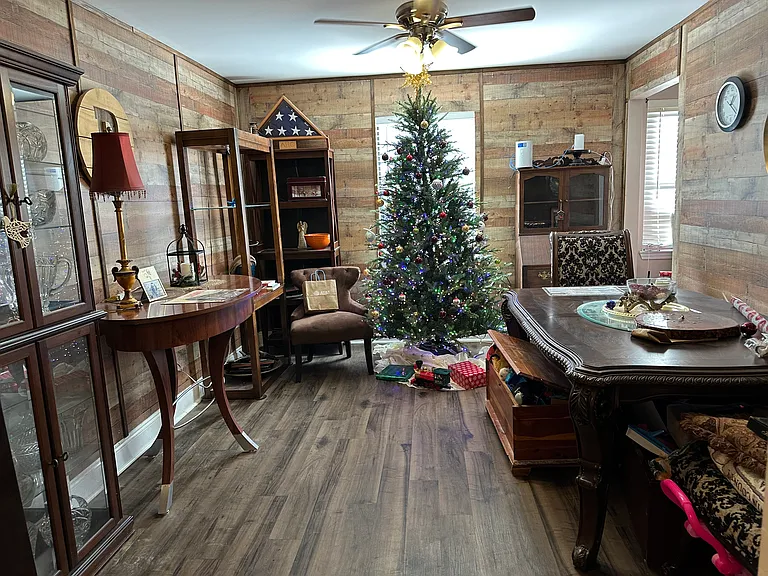 110 McConnell Ave — Photo 5